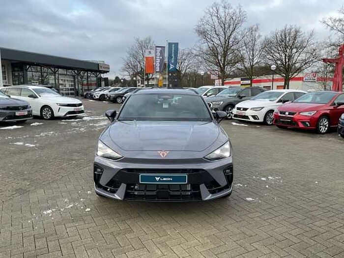 CUPRA Leon Sportstourer 2.0 TSI 4Drive VZ PDC // DCC Black Edition