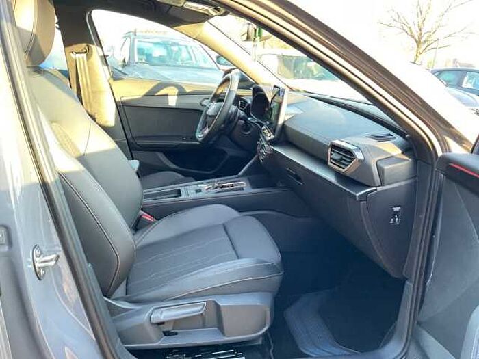 CUPRA Formentor 1.5 eTSI DSG ACC/NAVI/AHK/360KAMERA