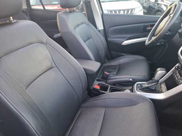 Suzuki SX4 S-Cross 1.4 Comfort+ ALLGRIP NAVI LED PANO