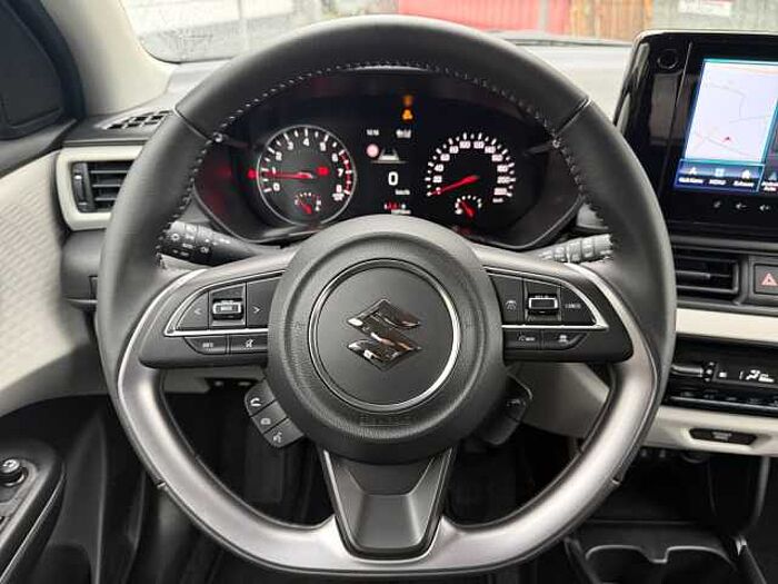 Suzuki Swift 1.2 Dualjet Comfort RÜCKFAHRKAMERA+PDC+NAVI 61 kW