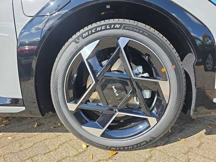 Kia EV4 GT LINE 81 KWH DRIVE COMFORT CONNECT NAVI GT-Line