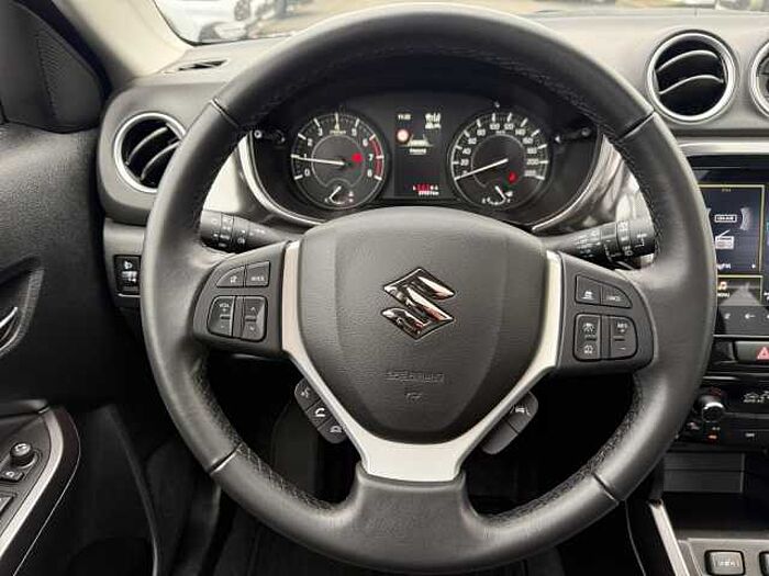 Suzuki Vitara 1.4 Comfort+ NAVI LED ACC PANO