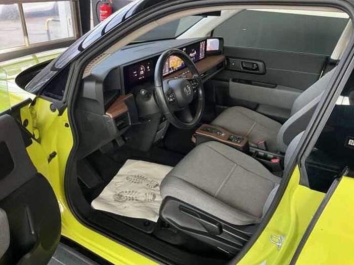 Honda e Advance NAVI+PANO+16Z LM-FELGEN