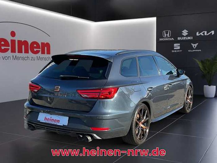 SEAT Leon ST Cupra R 2.0 TSI DSG 4Drive NAVI LED ACC 300