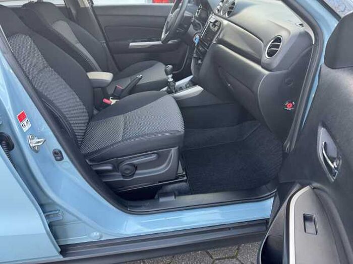 Suzuki Vitara 1.4 Comfort Hybrid NAVI+RÜCKFAHRKAMERA+DAB