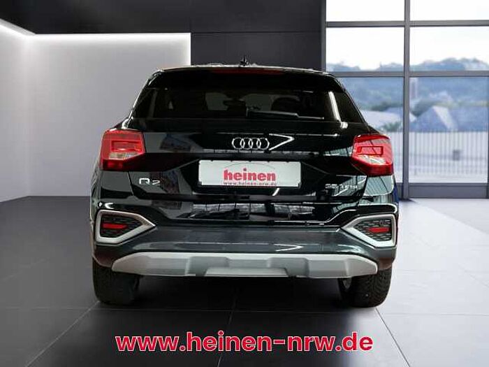 Audi Q2 35 TFSI S tronic advanced TEMPOMAT+PDC