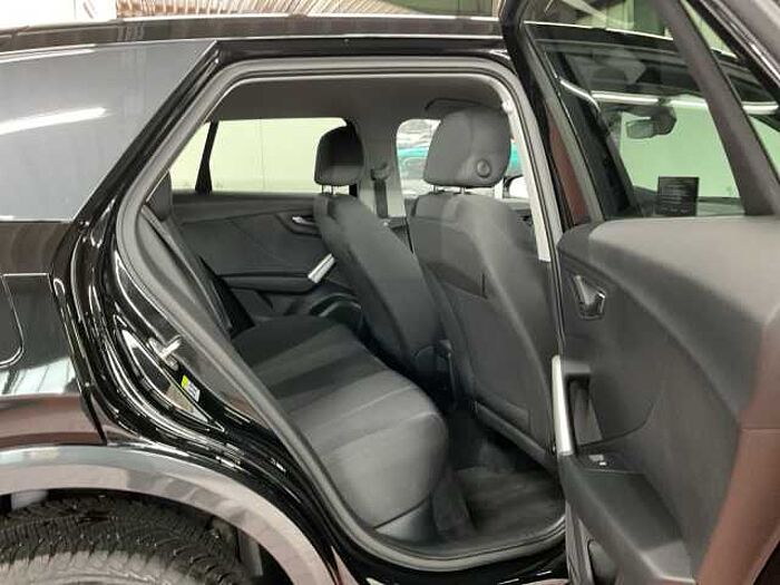 Audi Q2 35 TFSI S tronic advanced TEMPOMAT+PDC