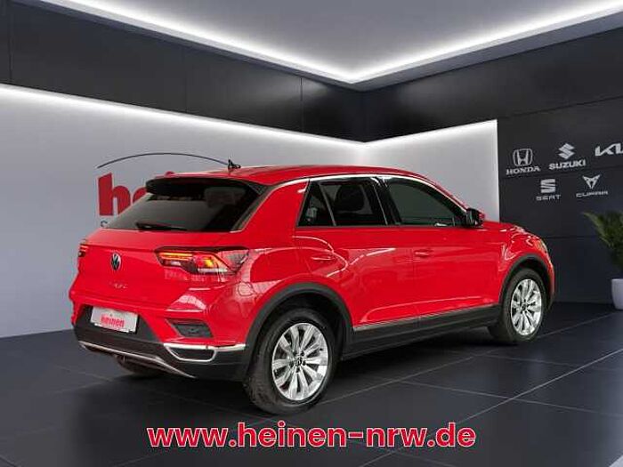Volkswagen T-Roc 1.5 TSI DSG Sport LED+NAVI+AHK+KAMERA+ACC