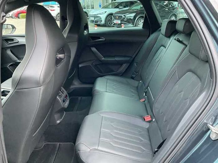 CUPRA Leon Sportstourer VZ 1.4 DSG NAVI LED LEDER PANO