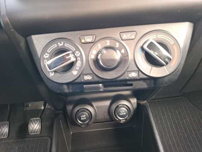 Suzuki Swift 1.2 Dualjet SHVS Club LED ACC KLIMA