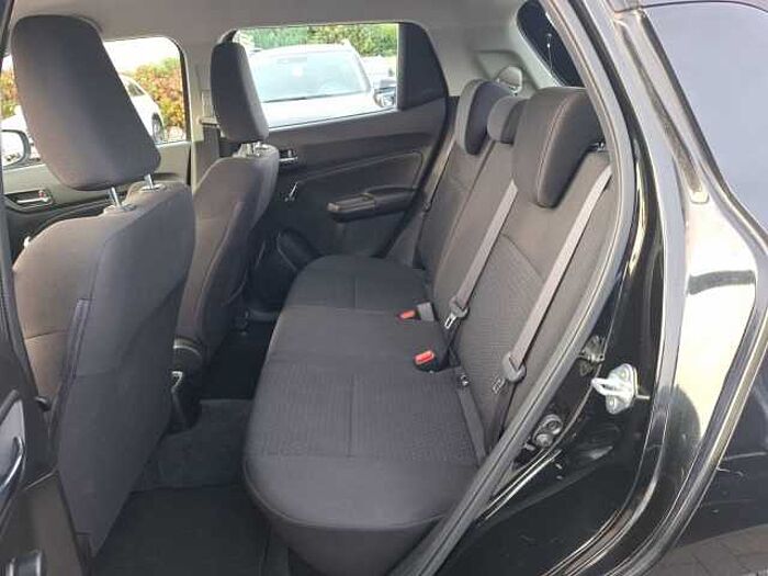 Suzuki Swift 1.2 Dualjet SHVS Club LED ACC KLIMA