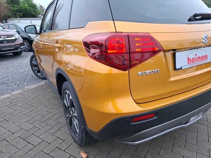 Suzuki Vitara 1.4 Comfort+ ALLGRIP NAVI LED ACC PANO
