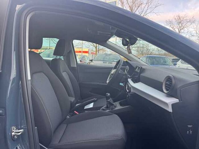 SEAT Ibiza 1.0 TSI Road Edition 6-Gang NAVI KAMERA