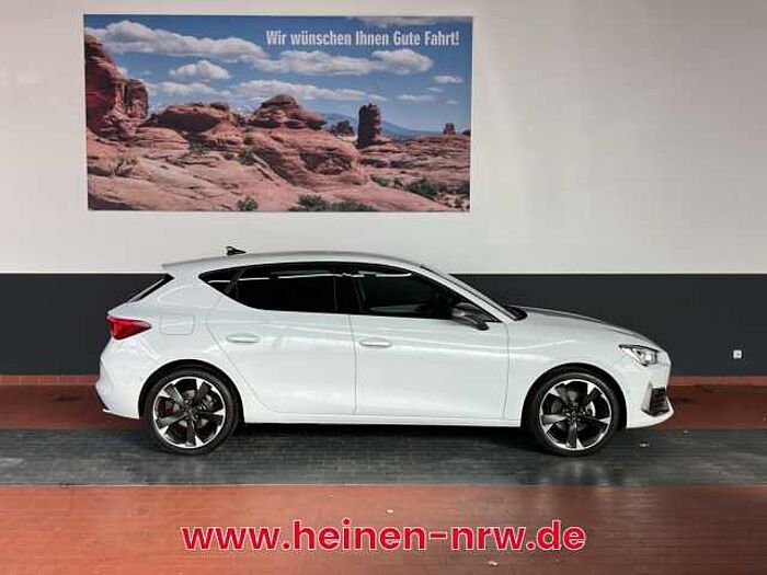 CUPRA Leon 1.5 TSI eTSI DSG LED+NAVI+KAMERA+ACC+KESSY Basis