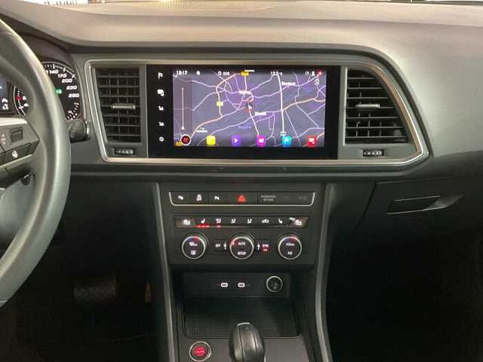 SEAT Ateca 2.0 TDI DSG Style LED+NAVI+AHK+ACC+2xPDC