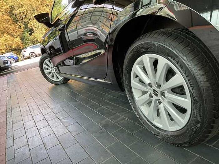 SEAT Ibiza 1.0 MPI Style 5-Gang LED+KLIMA+SHZ+TEMPOMAT