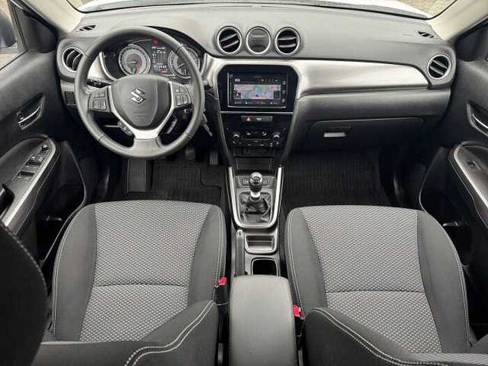 Suzuki Vitara 1.4 Comfort Hybrid NAVI+RÜCKFAHRKAMERA+DAB