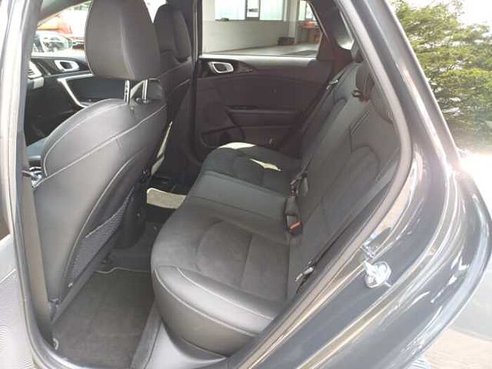 Kia ceed SW 1.5T GT-LINE TEMPOMAT+KLIMAAUTOMATIK cee'd Sporty Wagon