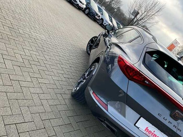 CUPRA Formentor 1.5 TSI DSG NAVI LED PANO ACC 19Z