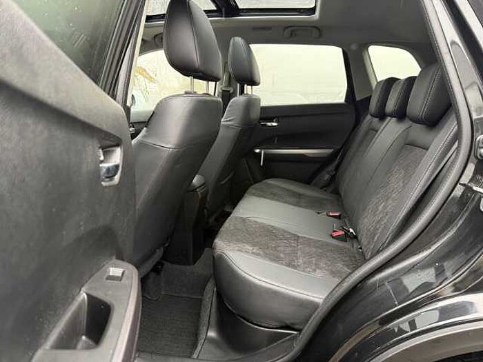 Suzuki Vitara 1.4 Comfort+ NAVI LED ACC PANO