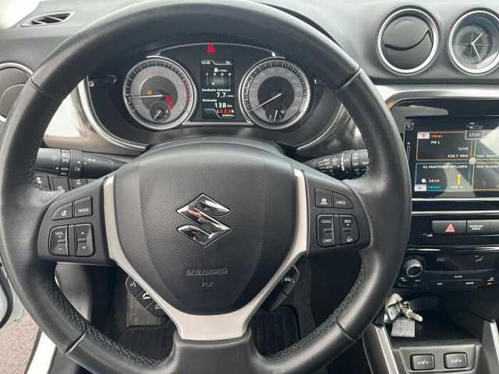 Suzuki Vitara 1.4 Comfort PLUS RÜCKFAHRKAMERA+PDC+NAVI