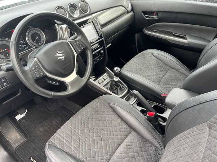 Suzuki Vitara 1.4 Comfort PLUS RÜCKFAHRKAMERA+PDC+NAVI