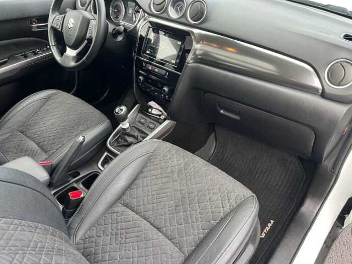 Suzuki Vitara 1.4 Comfort PLUS RÜCKFAHRKAMERA+PDC+NAVI