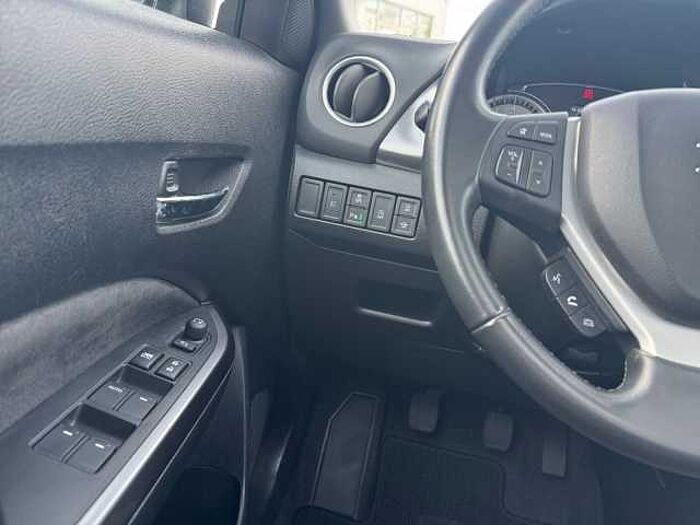 Suzuki VITARA 1.4 COMFORT+ SITZHEIZUNG PDC NAVI ANDERE