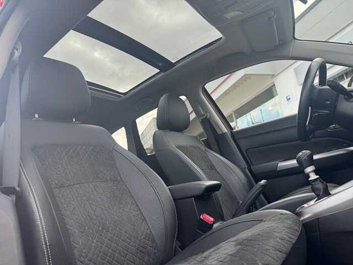 Suzuki Vitara 1.4 Comfort Plus RÜCKFAHRKAMERA+PDC+NAVI Comfort+