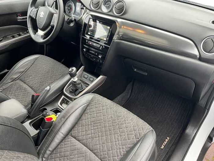 Suzuki VITARA 1.4 COMFORT PLUS RÜCKFAHRKAMERA+PDC+NAVI