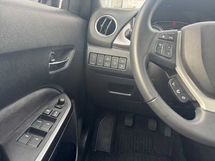 Suzuki Vitara 1.4 Comfort+ RÜCKFAHRKAMERA+PDC+NAVI+DAB