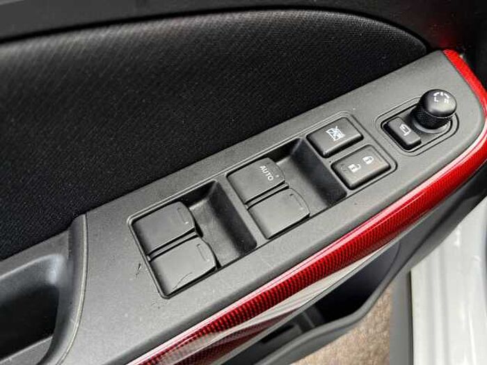 Suzuki Swift 1.4 Sport RÜCKFAHRKAMERA+PDC+NAVI+CARPLAY