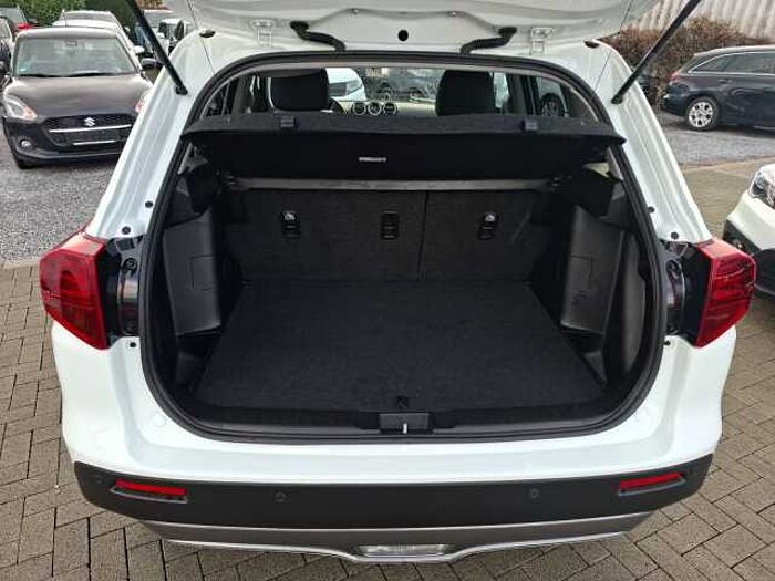 Suzuki VITARA 1.4 COMFORT PLUS+ NAVI PANORAMADACH DAB PLUS +