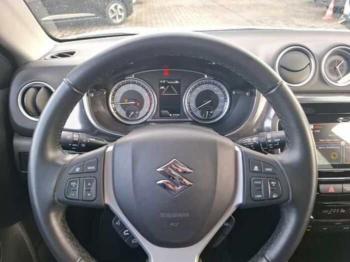 Suzuki VITARA 1.4 COMFORT PLUS+ NAVI PANORAMADACH DAB PLUS +