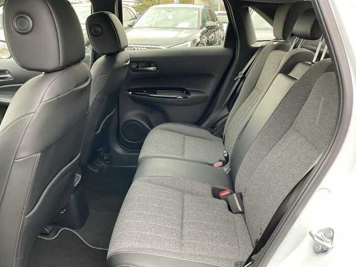 Honda Jazz 1.5 i-MMD Elegance PDC+FRONT ASSISTANT