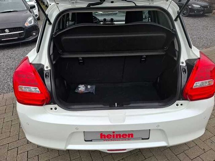 Suzuki Swift 1.2 Comfort NAVI LED ACC ALU