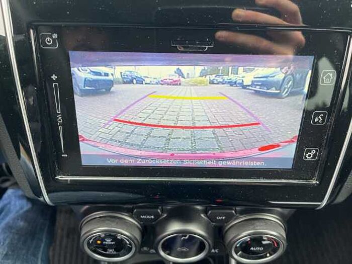 Suzuki SWIFT 1.2 COMFORT+ NAVI SITZHEIZUNG KLIMA DAB