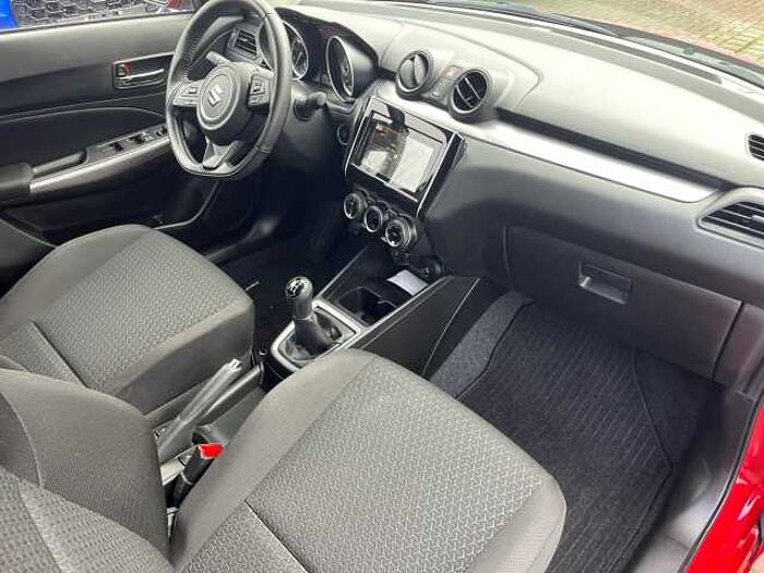 Suzuki SWIFT 1.2 COMFORT+ NAVI SITZHEIZUNG KLIMA DAB