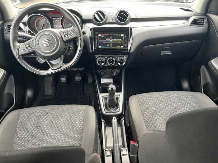 Suzuki SWIFT 1.2 COMFORT+ NAVI SITZHEIZUNG KLIMA DAB