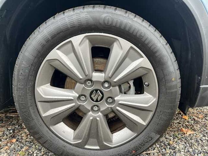 Suzuki VITARA 1.4 COMFORT SITZHEIZUNG NAVI DAB LED