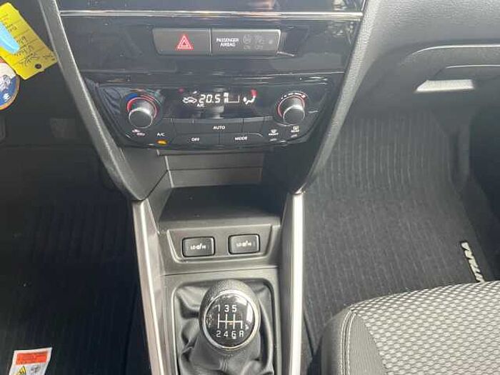 Suzuki VITARA 1.4 COMFORT SITZHEIZUNG NAVI DAB LED