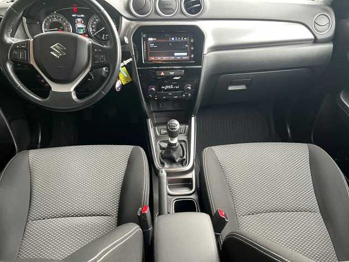 Suzuki VITARA 1.4 COMFORT SITZHEIZUNG NAVI DAB LED