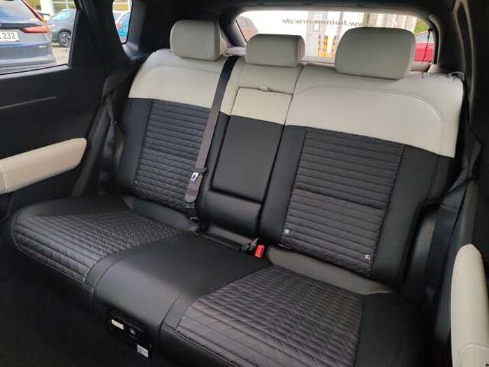 Kia EV4 81 FWD GTL DWP COM NAVI+LED+PDC+LM+BT GT-Line