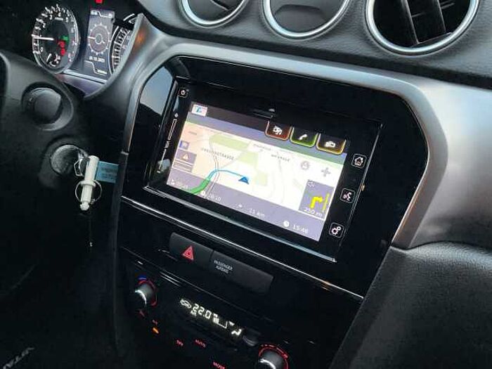Suzuki Vitara 1.4 Comfort Plus RÜCKFAHRKAMERA+PDC+NAVI Comfort+