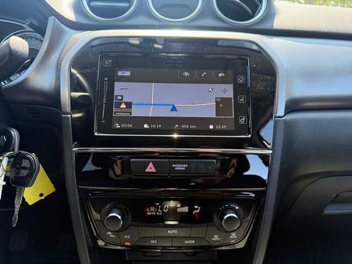 Suzuki Vitara 1.4 Comfort RÜCKFAHRKAMERA+PDC+NAVI+DAB