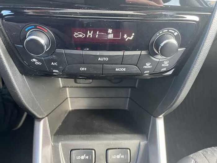 Suzuki Vitara 1.4 Comfort Plus RÜCKFAHRKAMERA+PDC+NAVI Comfort+