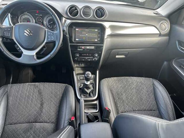 Suzuki Vitara 1.4 Comfort Plus RÜCKFAHRKAMERA+PDC+NAVI Comfort+