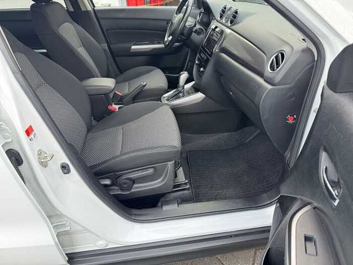 Suzuki Vitara 1.4 Comfort RÜCKFAHRKAMERA+PDC+NAVI+DAB