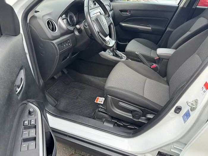 Suzuki Vitara 1.4 Comfort RÜCKFAHRKAMERA+PDC+NAVI+DAB