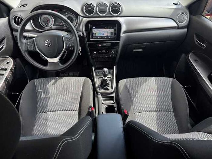 Suzuki Vitara 1.4 Comfort RÜCKFAHRKAMERA+NAVI+DAB-RADIO